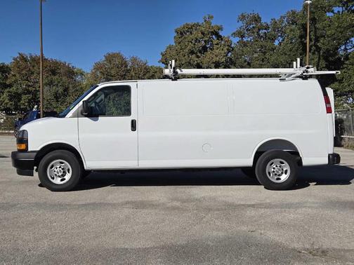 2025 Chevrolet Express 2500 Work Van
