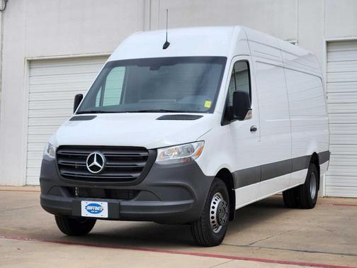 2024 Mercedes-Benz Sprinter 4500 High Roof