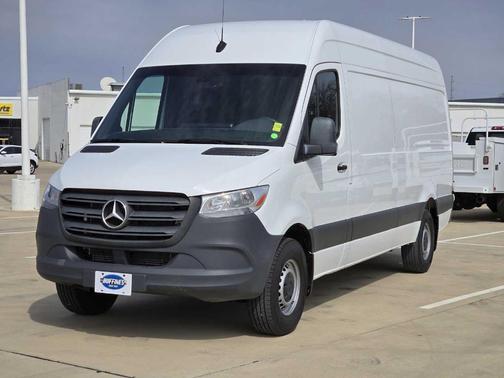 2023 Mercedes-Benz Sprinter 2500 