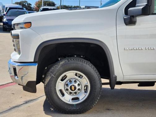 2025 Chevrolet Silverado 2500 WT