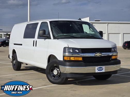 2024 Chevrolet Express 2500 Work Van