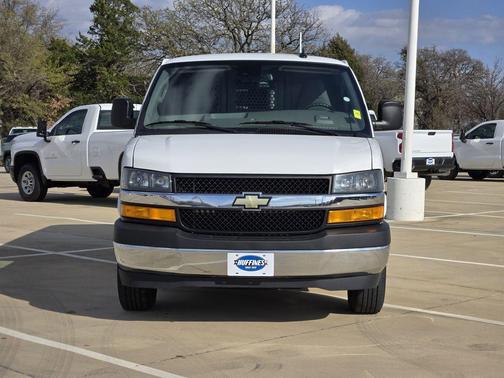 Summit White 2024 Chevrolet Express 2500 Work Van