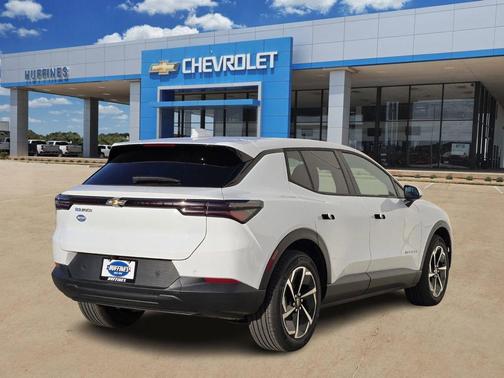 Summit White 2026 Chevrolet Equinox EV LT 1