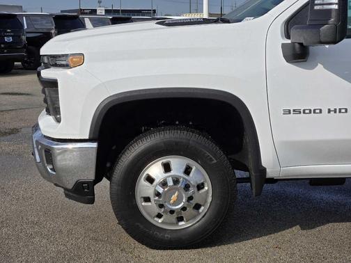 2026 Chevrolet Silverado 3500 WT