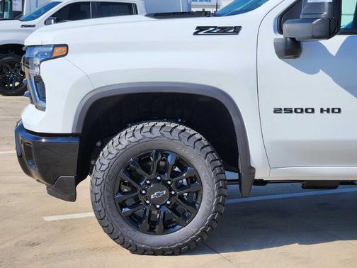 2026 Chevrolet Silverado 2500 LT