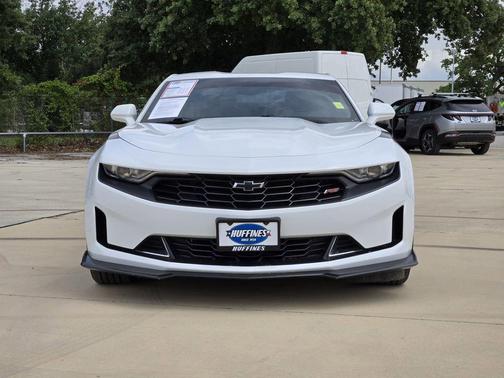 Summit White 2023 Chevrolet Camaro 1LT