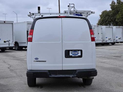 2021 Chevrolet Express 2500 Work Van