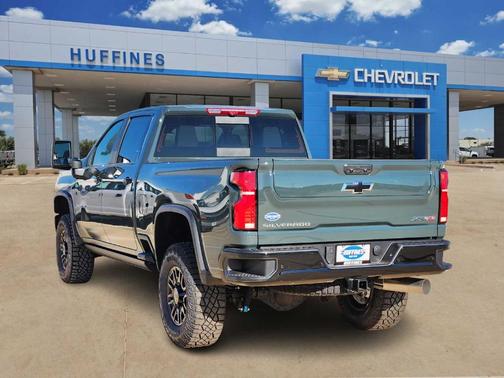 2026 Chevrolet Silverado 2500 ZR2