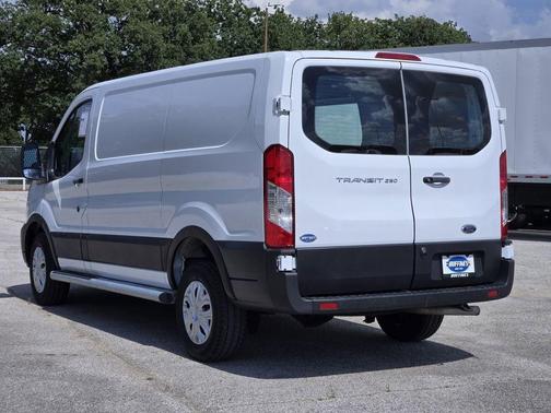 Oxford White 2024 Ford Transit-250 Base