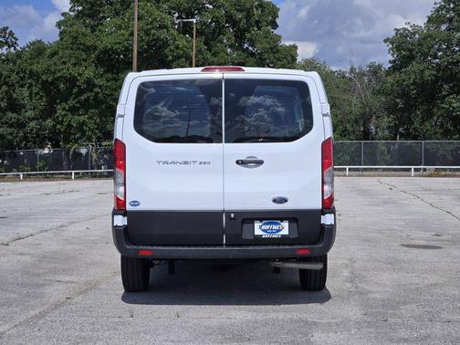 Oxford White 2024 Ford Transit-250 Base