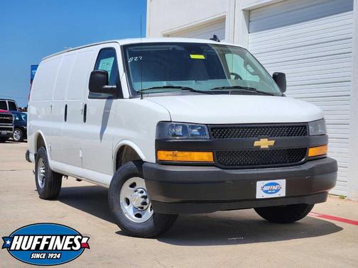 2025 Chevrolet Express 2500 Work Van