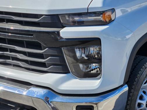 2024 Chevrolet Silverado 2500 WT