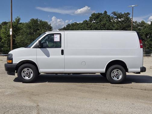 Summit White 2023 GMC Savana 2500 Work Van
