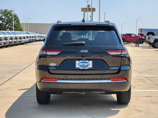 2023 Jeep Grand Cherokee Laredo