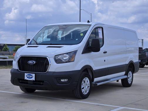 Oxford White 2024 Ford Transit-250 Base