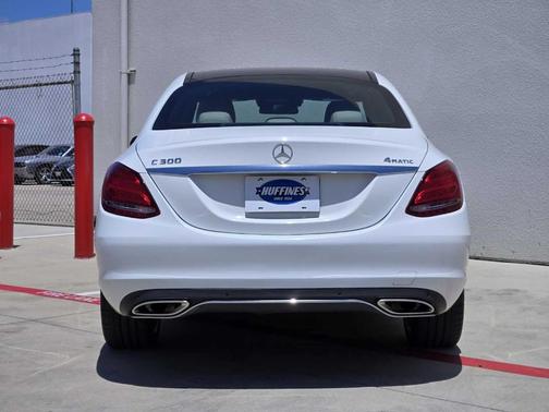 2016 Mercedes-Benz C-Class C 300