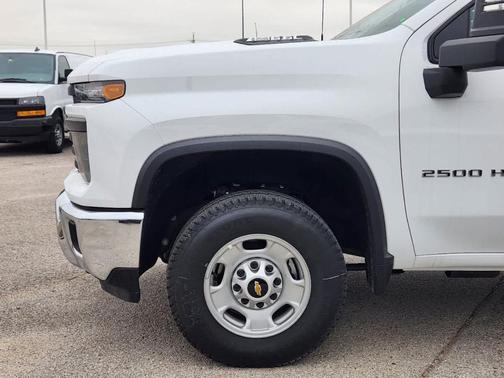 2025 Chevrolet Silverado 2500 WT