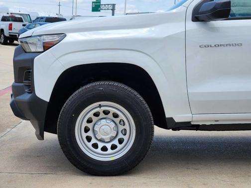 2025 Chevrolet Colorado WT