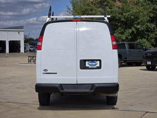 Summit White 2024 Chevrolet Express 3500 Work Van