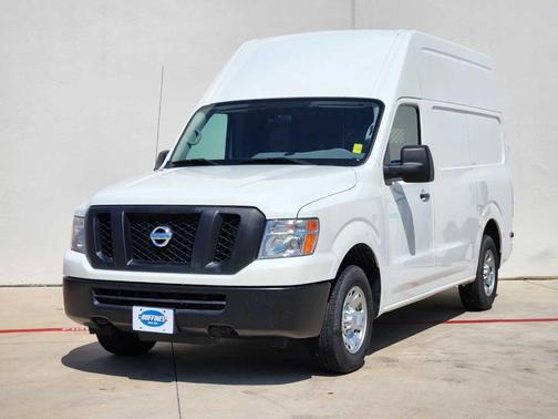 2020 Nissan NV Cargo NV2500 HD SV V6/SV V8
