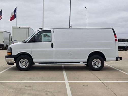 Summit White 2024 Chevrolet Express 2500 Work Van