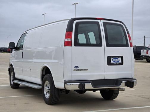 Summit White 2024 Chevrolet Express 2500 Work Van