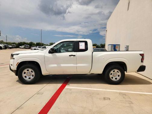 2024 Nissan Frontier S