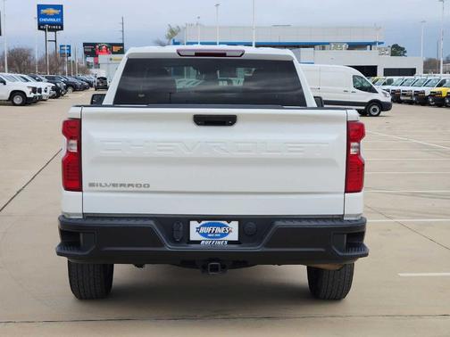 2022 Chevrolet Silverado 1500 WT