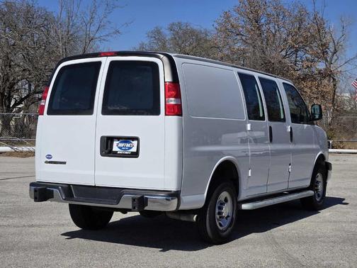 2024 Chevrolet Express 2500 Work Van