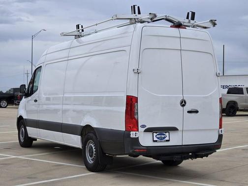 Arctic White 2023 Mercedes-Benz Sprinter 2500
