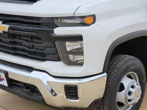 2024 Chevrolet Silverado 3500 WT