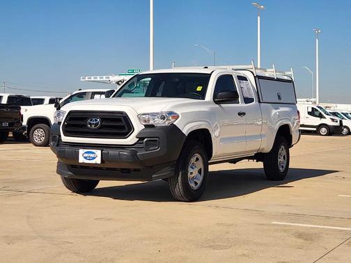 2022 Toyota Tacoma SR
