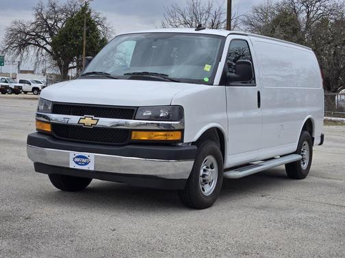Summit White 2024 Chevrolet Express 2500 Work Van
