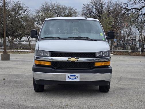 Summit White 2024 Chevrolet Express 2500 Work Van