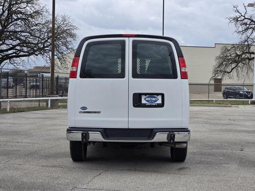 Summit White 2024 Chevrolet Express 2500 Work Van