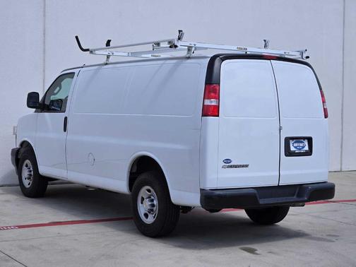 2020 Chevrolet Express 2500 Work Van
