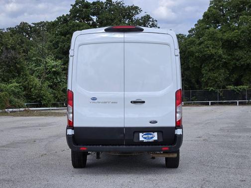 Oxford White 2025 Ford Transit-250 148 WB Medium Roof Cargo