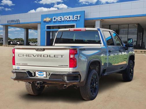 2026 Chevrolet Silverado 2500 Custom