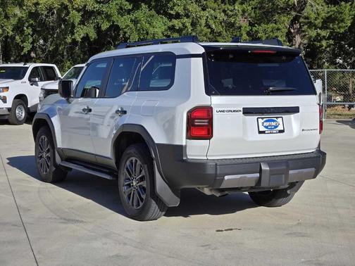 2024 Toyota Land Cruiser