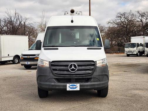 2020 Mercedes-Benz Sprinter 2500 High Roof I4