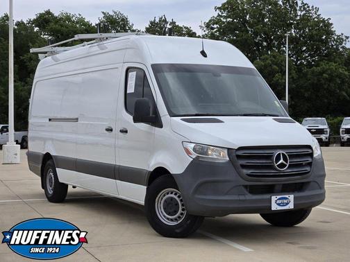 Arctic White 2023 Mercedes-Benz Sprinter 2500