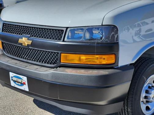 2025 Chevrolet Express 2500 Work Van