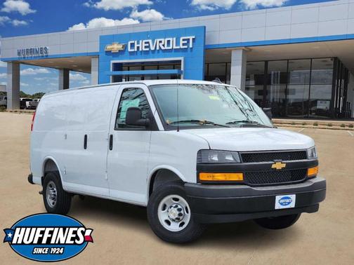 2025 Chevrolet Express 2500 Work Van