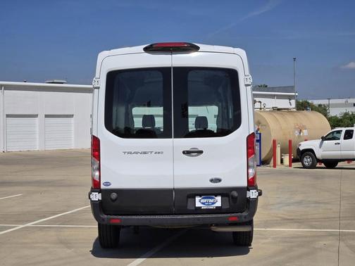 2020 Ford Transit-250 