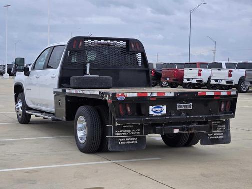 2023 Chevrolet Silverado 3500 LT