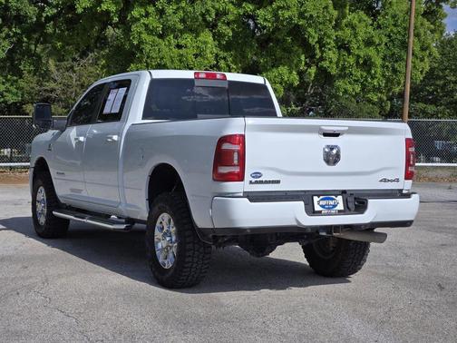 Bright White Clearcoat 2024 RAM 2500 Laramie