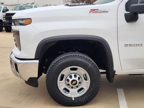 2025 Chevrolet Silverado 2500 WT