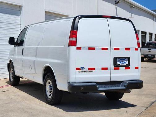 2020 Chevrolet Express 2500 Work Van