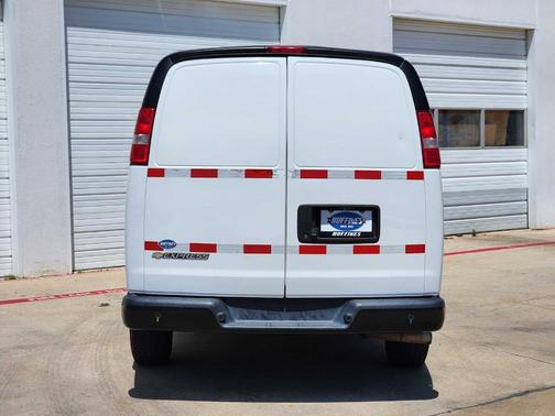 2020 Chevrolet Express 2500 Work Van