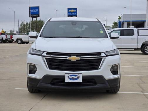 Summit White 2022 Chevrolet Traverse LS